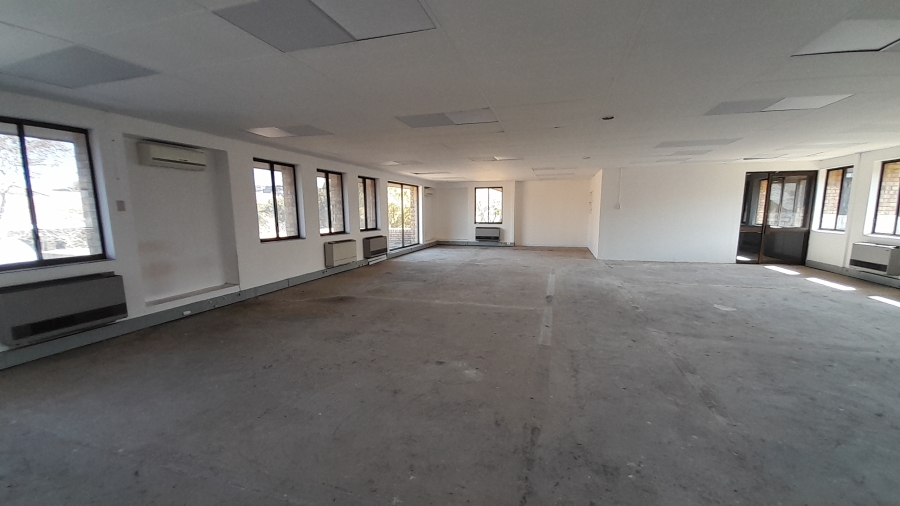 To Let commercial Property for Rent in Vorna Valley Gauteng