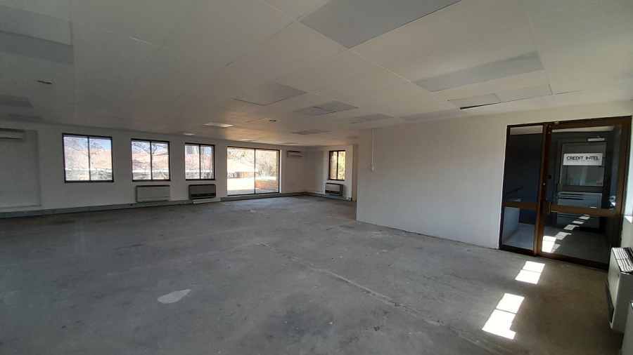 To Let commercial Property for Rent in Vorna Valley Gauteng
