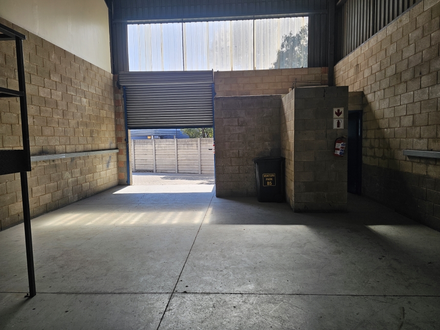 To Let commercial Property for Rent in Hennops Park Industrial Gauteng