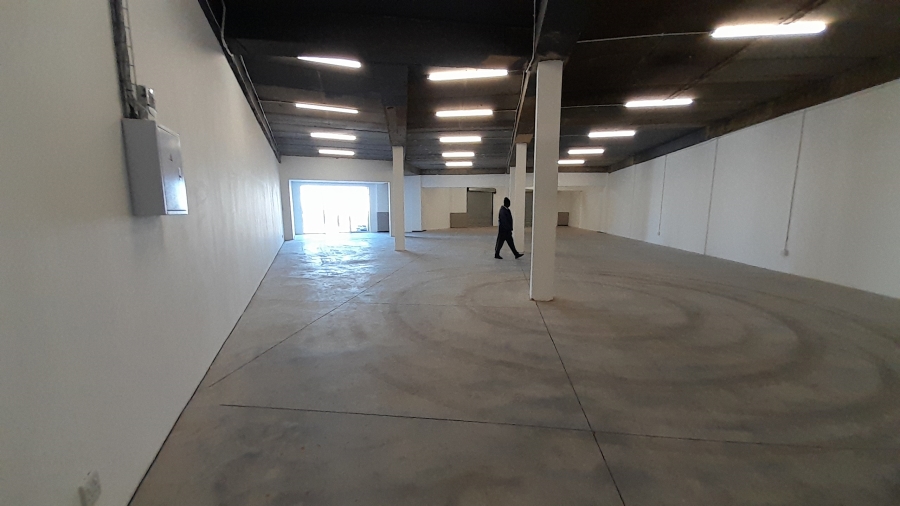 To Let commercial Property for Rent in Halfway House Gauteng