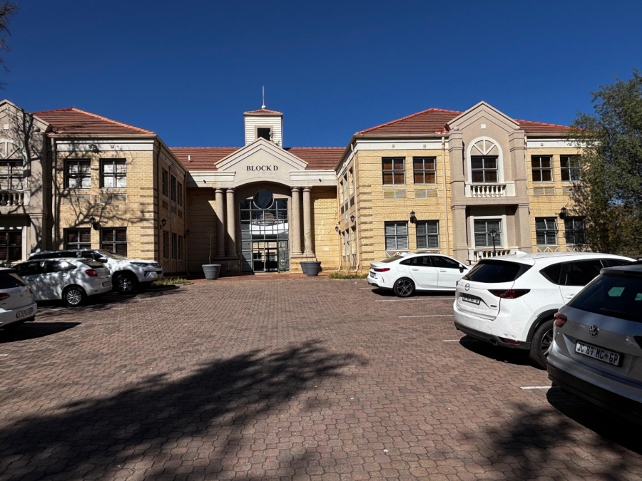 To Let commercial Property for Rent in Dunkeld West Gauteng