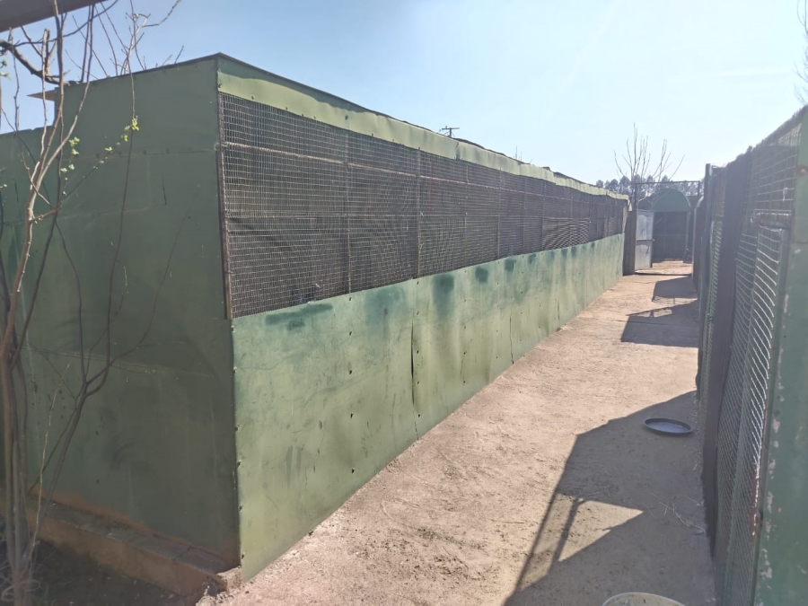 Commercial Property for Sale in Unitas Park Gauteng