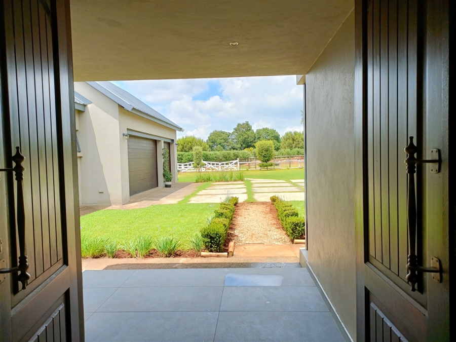 4 Bedroom Property for Sale in Randjesfontein A H Gauteng