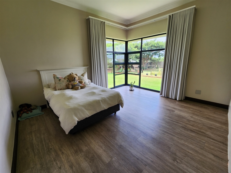 4 Bedroom Property for Sale in Randjesfontein A H Gauteng