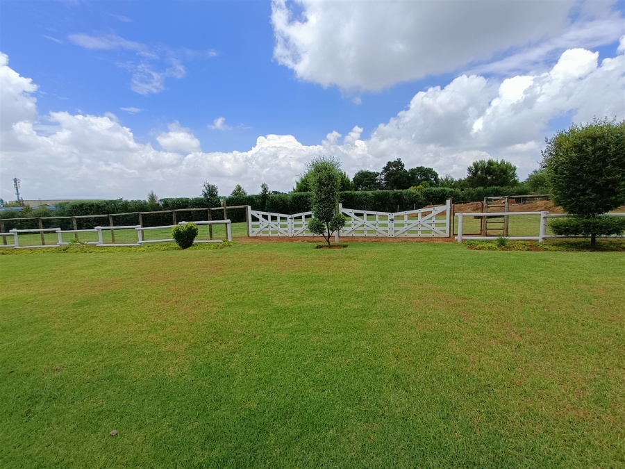 4 Bedroom Property for Sale in Randjesfontein A H Gauteng