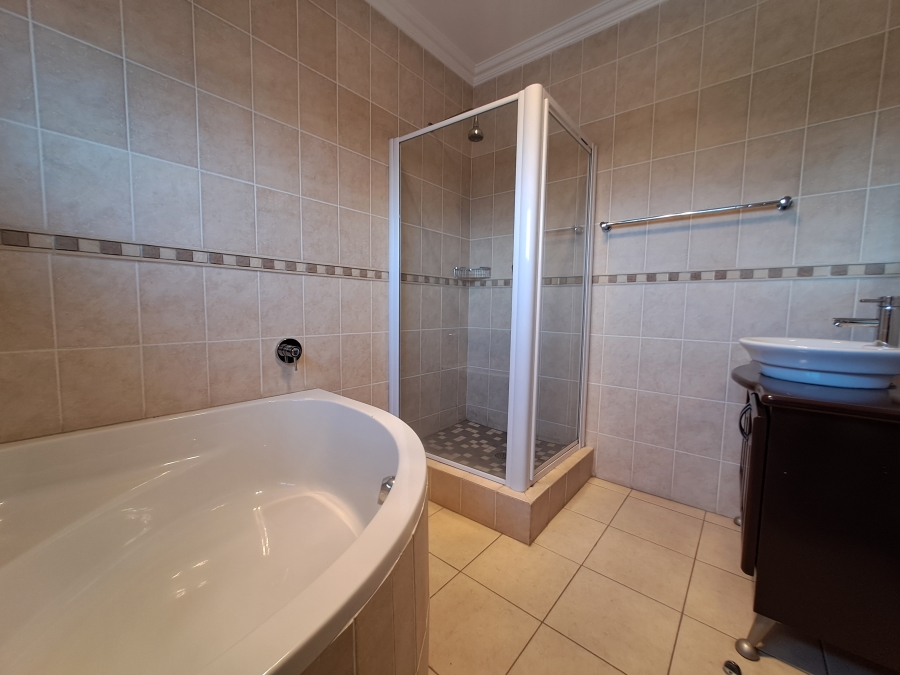 4 Bedroom Property for Sale in Ferryvale Gauteng