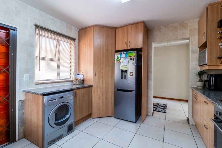 3 Bedroom Property for Sale in Edendale Gauteng