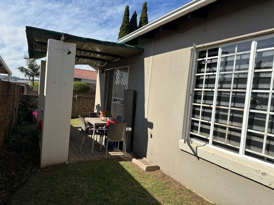 2 Bedroom Property for Sale in Eden Glen Gauteng