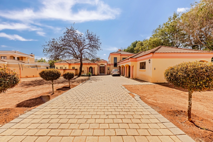 4 Bedroom Property for Sale in Ruimsig Gauteng