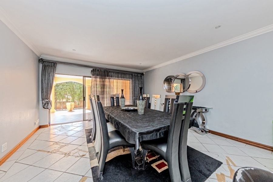 4 Bedroom Property for Sale in Ruimsig Gauteng