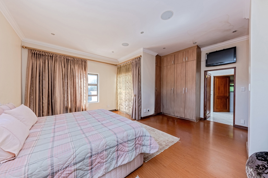 4 Bedroom Property for Sale in Ruimsig Gauteng