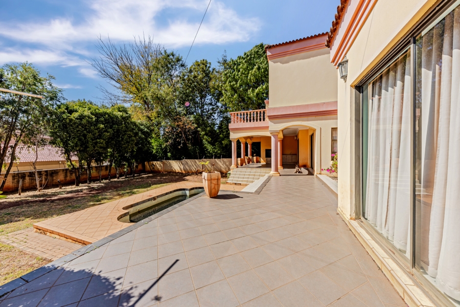 4 Bedroom Property for Sale in Ruimsig Gauteng