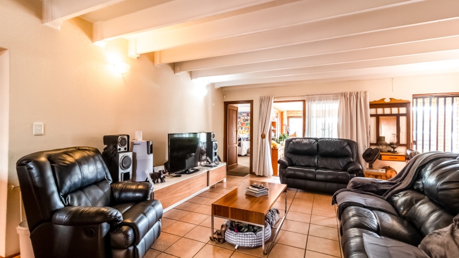 4 Bedroom Property for Sale in Oriel Gauteng