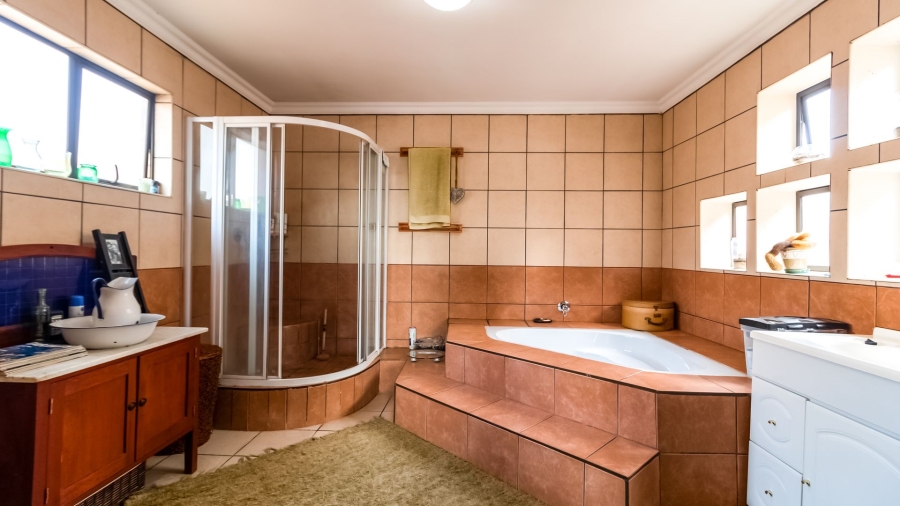 4 Bedroom Property for Sale in Oriel Gauteng