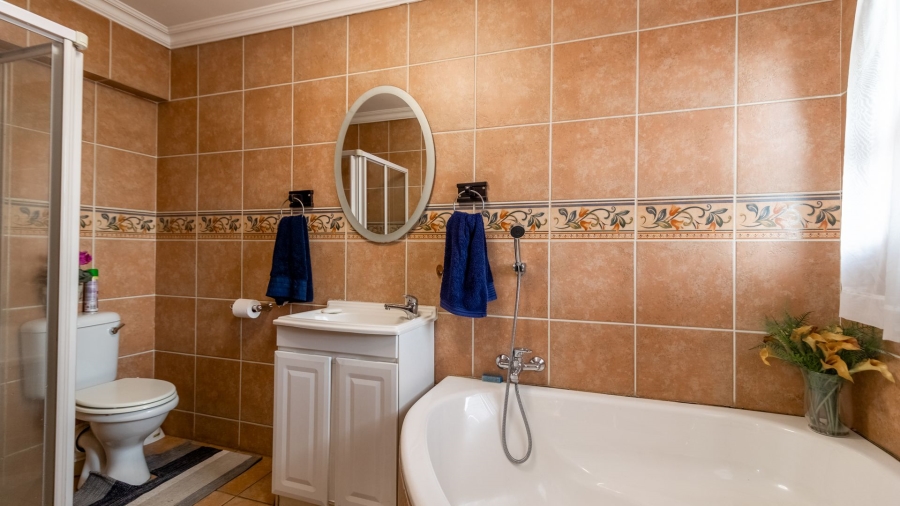 4 Bedroom Property for Sale in Oriel Gauteng