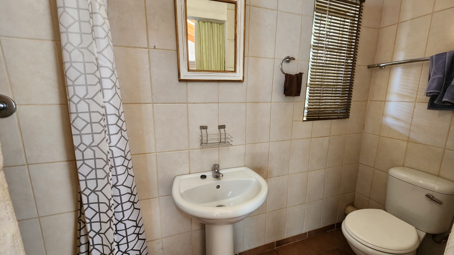 3 Bedroom Property for Sale in Rensburg Gauteng