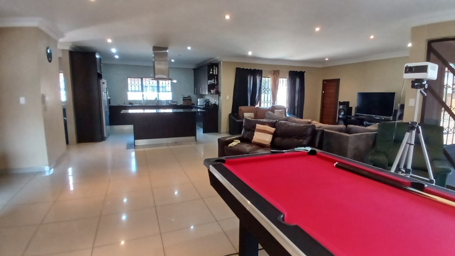 4 Bedroom Property for Sale in Vanderbijlpark SE 8 Gauteng