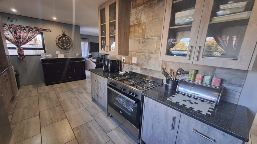 3 Bedroom Property for Sale in Arcon Park Gauteng