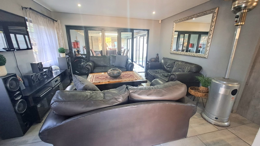 3 Bedroom Property for Sale in Arcon Park Gauteng