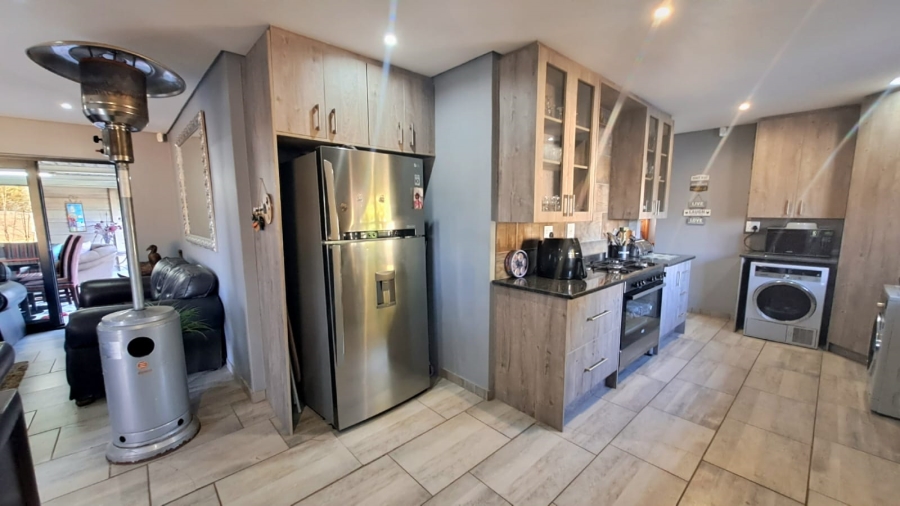 3 Bedroom Property for Sale in Arcon Park Gauteng