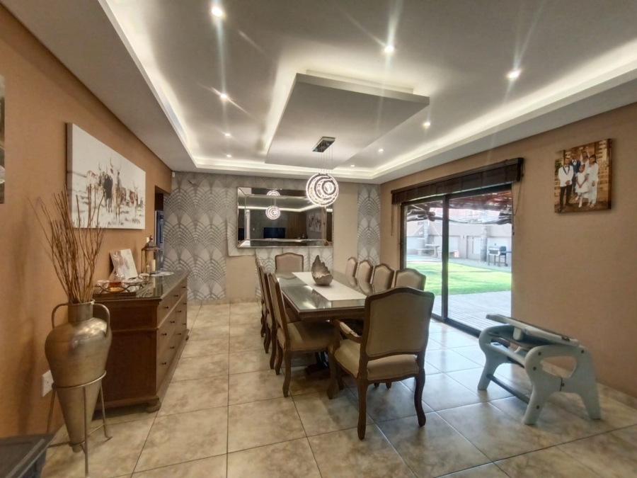 4 Bedroom Property for Sale in Vanderbijlpark SE 8 Gauteng