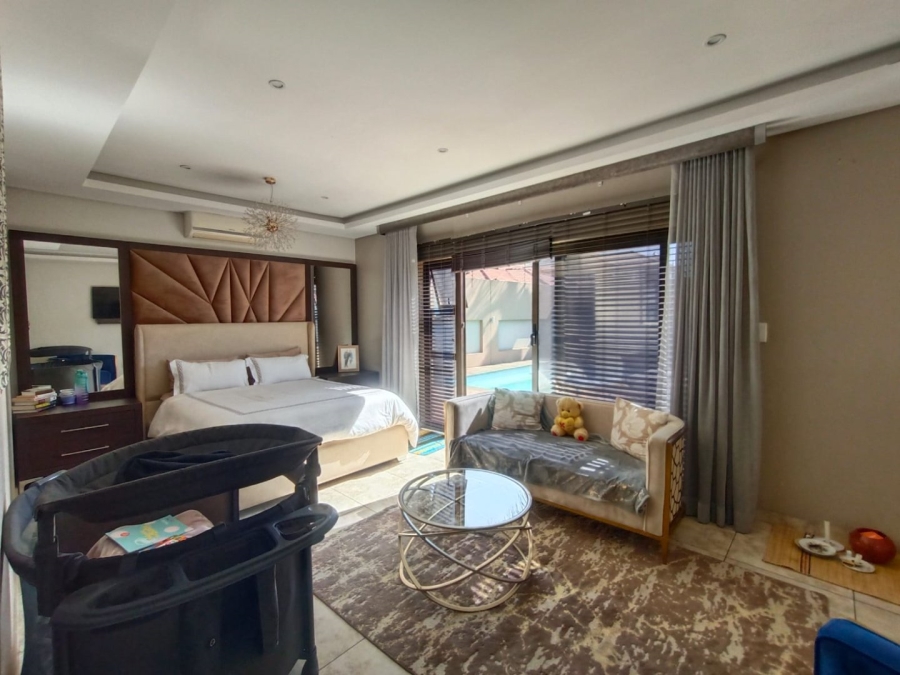 4 Bedroom Property for Sale in Vanderbijlpark SE 8 Gauteng