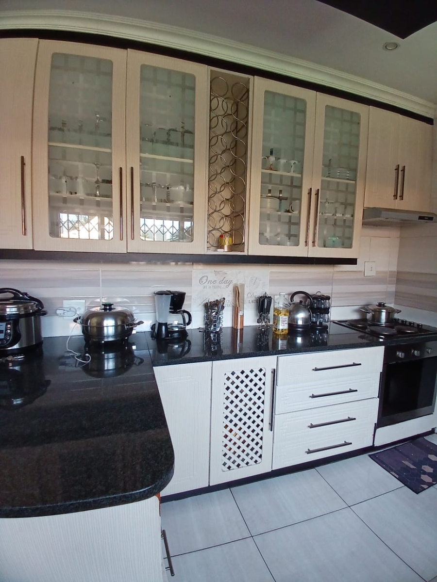 9 Bedroom Property for Sale in Vanderbijlpark SE 6 Gauteng
