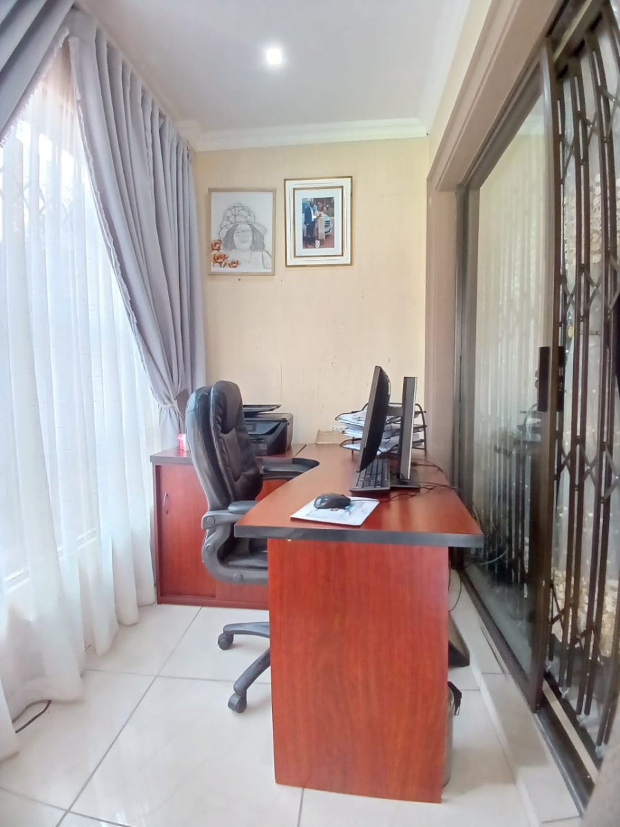 9 Bedroom Property for Sale in Vanderbijlpark SE 6 Gauteng