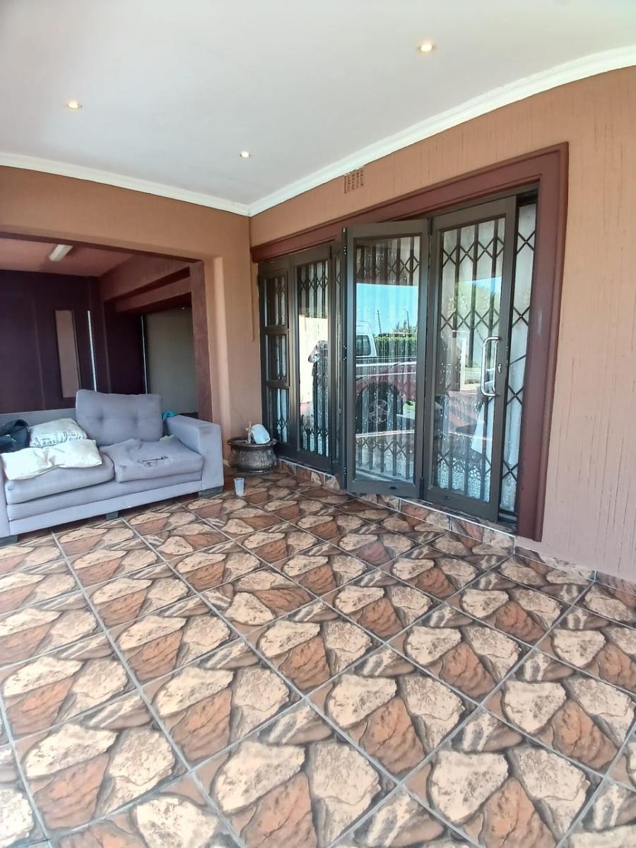 9 Bedroom Property for Sale in Vanderbijlpark SE 6 Gauteng