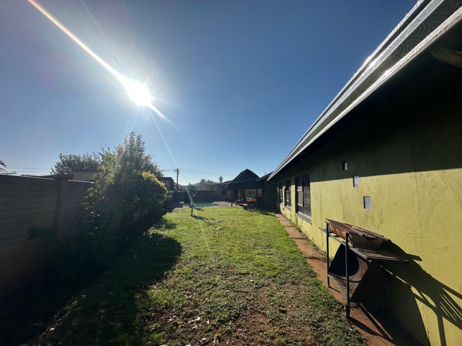 4 Bedroom Property for Sale in Arcon Park Gauteng