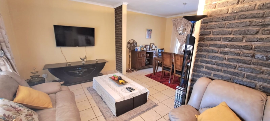 3 Bedroom Property for Sale in Arcon Park Gauteng