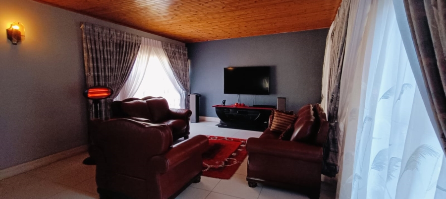 3 Bedroom Property for Sale in Vanderbijlpark SE 7 Gauteng