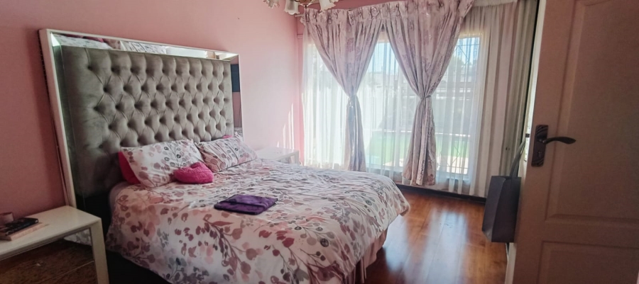 3 Bedroom Property for Sale in Vanderbijlpark SE 7 Gauteng