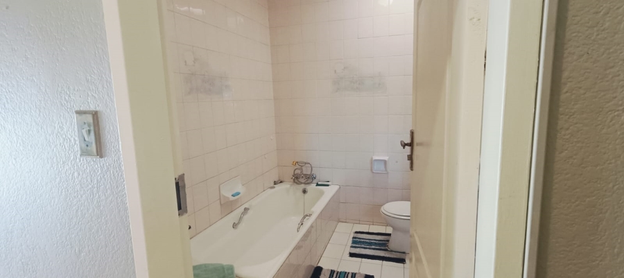 3 Bedroom Property for Sale in Vanderbijlpark SE 7 Gauteng
