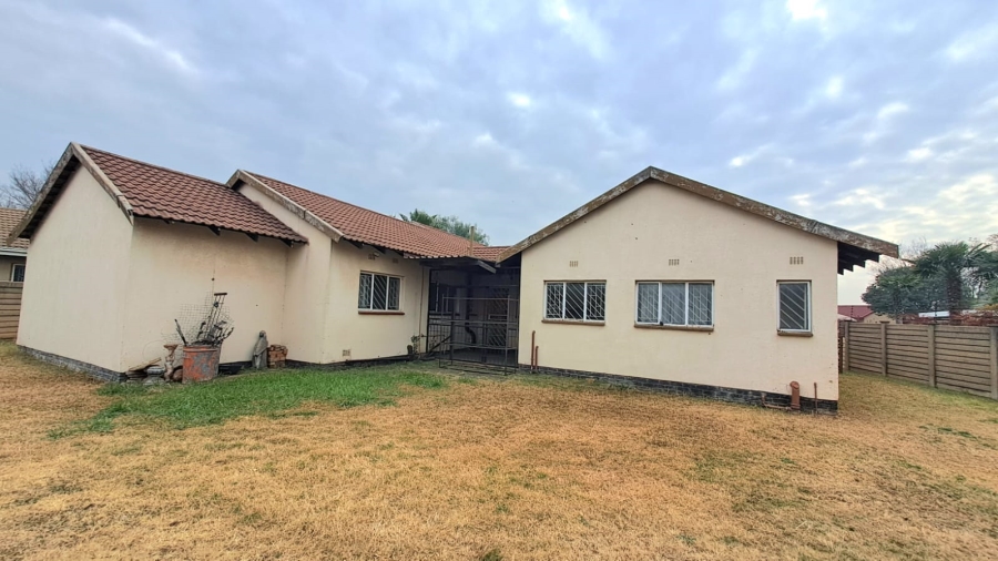 3 Bedroom Property for Sale in Arcon Park Gauteng