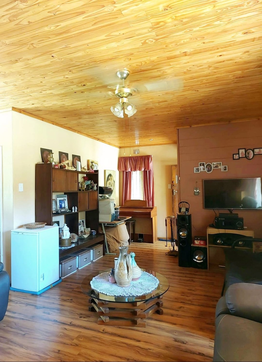 3 Bedroom Property for Sale in Vanderbijlpark SE 6 Gauteng