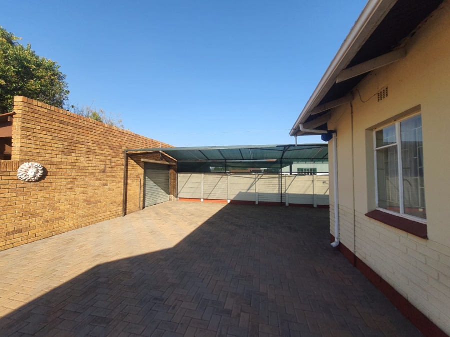 4 Bedroom Property for Sale in Vanderbijlpark SE 1 Gauteng