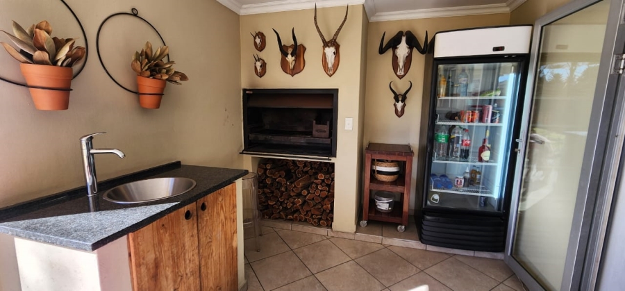 3 Bedroom Property for Sale in Vanderbijlpark SE 8 Gauteng