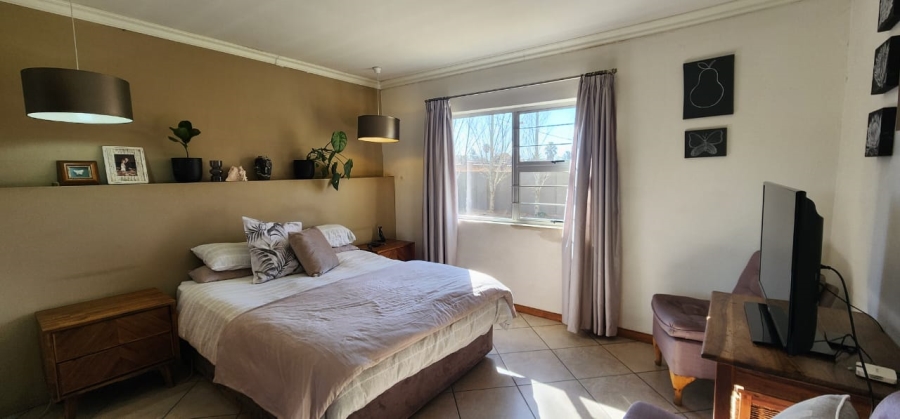 3 Bedroom Property for Sale in Vanderbijlpark SE 8 Gauteng