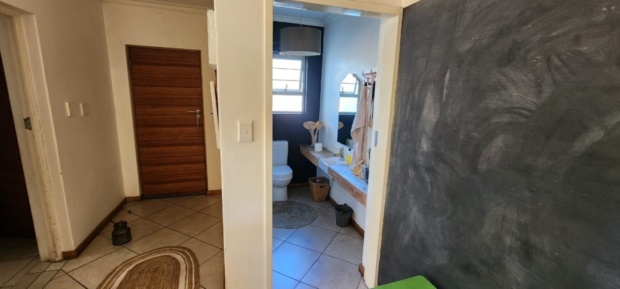 3 Bedroom Property for Sale in Vanderbijlpark SE 8 Gauteng