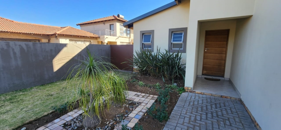 3 Bedroom Property for Sale in Vanderbijlpark SE 8 Gauteng