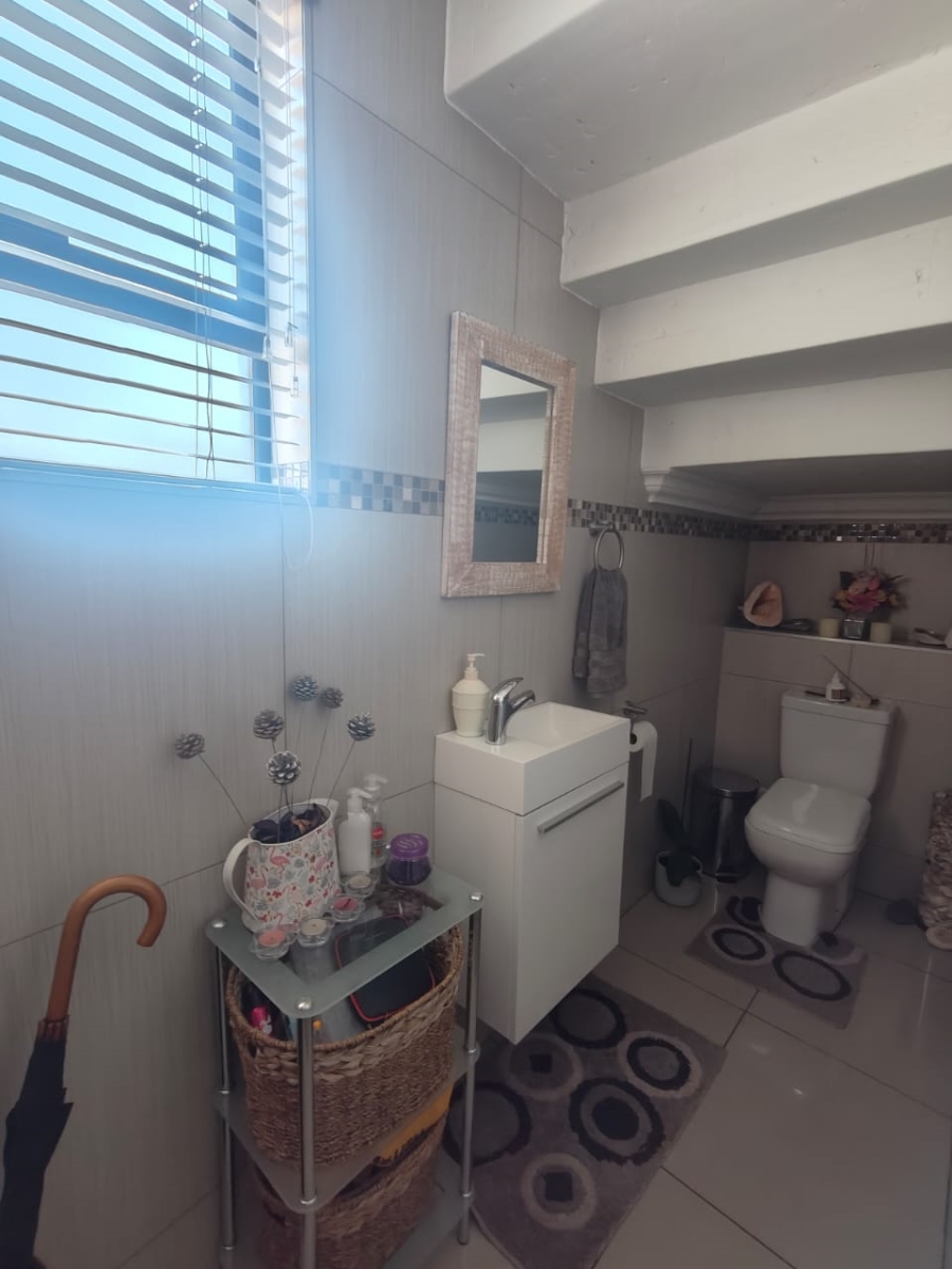 4 Bedroom Property for Sale in Vanderbijlpark SE Gauteng