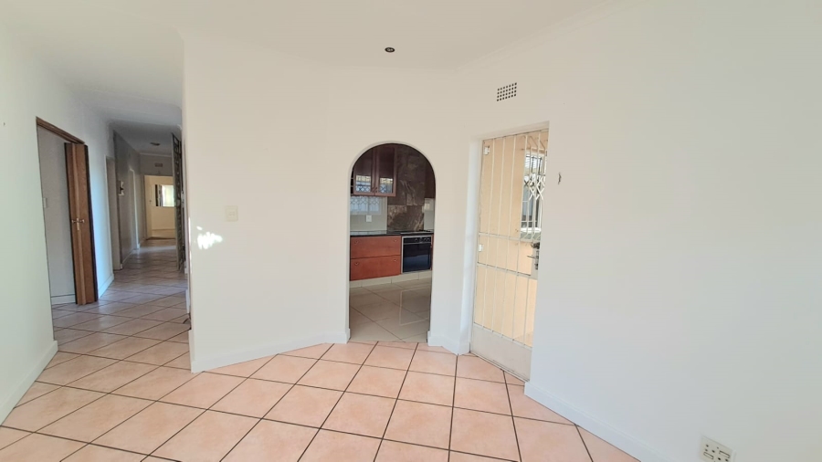 3 Bedroom Property for Sale in Vanderbijlpark SE 6 Gauteng