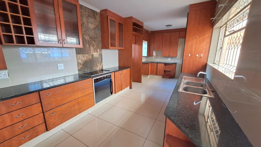 3 Bedroom Property for Sale in Vanderbijlpark SE 6 Gauteng