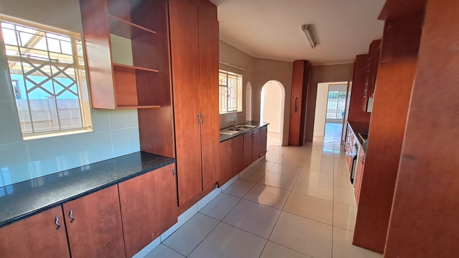3 Bedroom Property for Sale in Vanderbijlpark SE 6 Gauteng