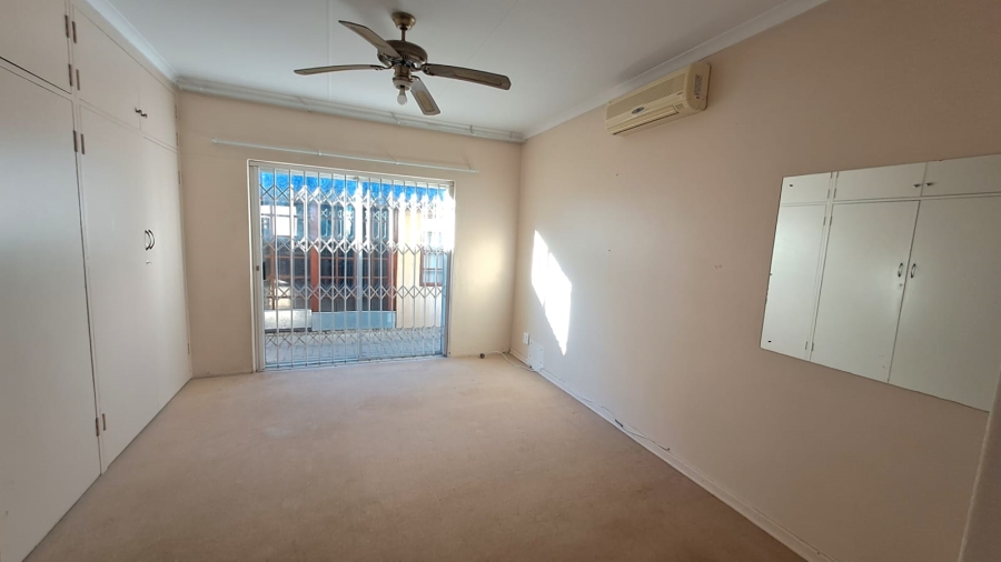 3 Bedroom Property for Sale in Vanderbijlpark SE 6 Gauteng