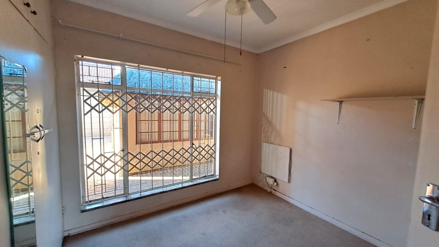 3 Bedroom Property for Sale in Vanderbijlpark SE 6 Gauteng