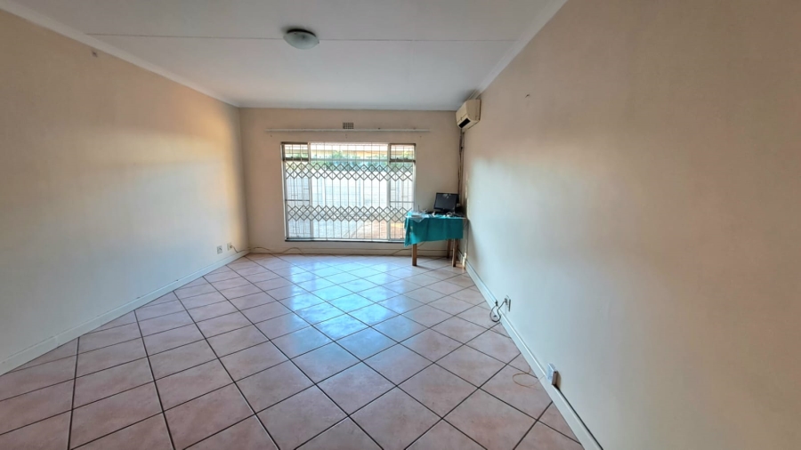 3 Bedroom Property for Sale in Vanderbijlpark SE 6 Gauteng