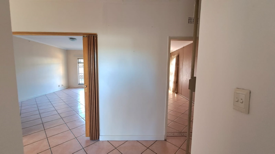 3 Bedroom Property for Sale in Vanderbijlpark SE 6 Gauteng