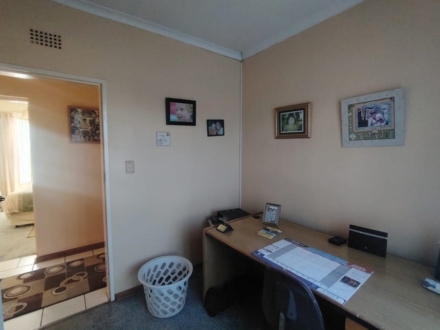 3 Bedroom Property for Sale in Arcon Park Gauteng
